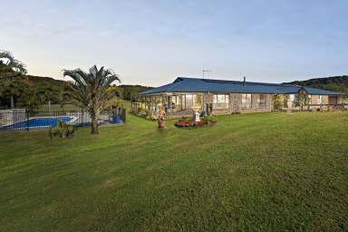 Farm For Sale - NSW - Bilambil - 2486 - PICTURESQUE, POSITION AND LIFESTYLE ACREAGE PERFECTION  (Image 2)