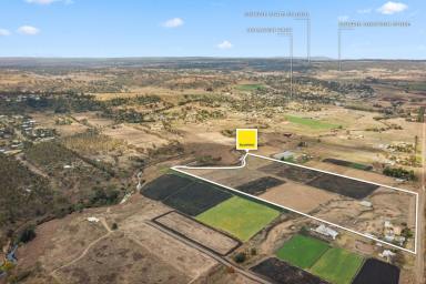 Farm For Sale - QLD - Gowrie Junction - 4352 - Location - Soil - Water  (Image 2)