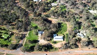 Farm Sold - WA - Bindoon - 6502 - Rural Retreat on just under 4 acres in Bindoon.  (Image 2)