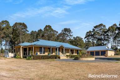 Farm For Sale - NSW - Nowra Hill - 2540 - So Many Extras  (Image 2)