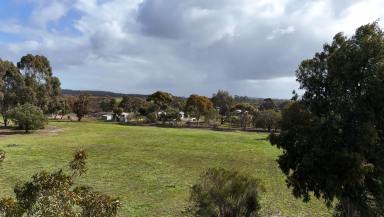 Farm For Sale - WA - Brookton - 6306 - A BLANK CANVAS AWAITS  (Image 2)