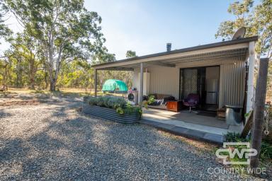 Farm For Sale - NSW - Tenterfield - 2372 - Serene 2-Hectare Studio Retreat with Modern Amenities  (Image 2)