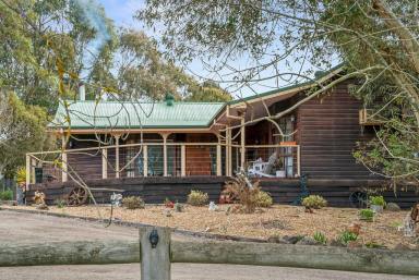 Farm For Sale - VIC - Sulky - 3352 - Exceptional Lifestyle Property in Scenic Setting  (Image 2)