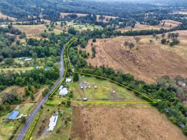 Farm For Sale - QLD - Ferny Glen - 4275 - COLONIAL STYLE DUAL LIVING RESIDENCE ON JUST OVER 5.5 ACRES OF STUNNING RIVERFRONT LAND  (Image 2)