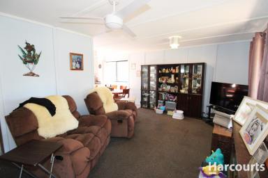 Farm For Sale - QLD - Bucca - 4670 - 4 BEDROOM HOME ON 8.79 ACRES FULLY FENCED + SHED! 22MINS FROM TOWN  (Image 2)