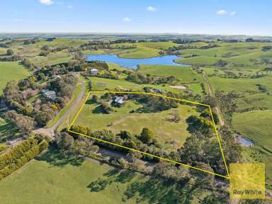 Farm For Sale - VIC - Foster - 3960 - Sun soaked tree change with views  (Image 2)