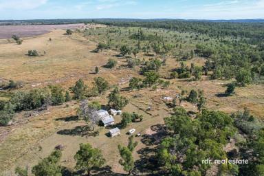 Farm For Sale - NSW - Wallangra - 2360 - ENA COTTAGE  (Image 2)