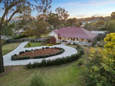 Farm For Sale - QLD - Warwick - 4370 - 1900s Character Homestead in Spacious Peaceful & Private Surrounds  (Image 2)