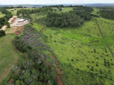 Farm For Sale - QLD - Kingaroy - 4610 - Executive Rural Living with Panoramic Views  (Image 2)