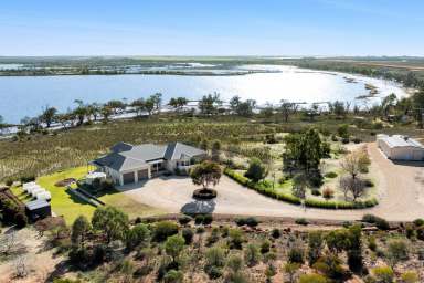 Farm For Sale - SA - Berri - 5343 - Stunning 6-Acre Retreat with Breathtaking Lake Views  (Image 2)