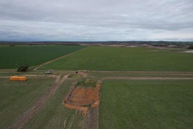 Farm For Sale - WA - Dangin - 6383 - Prime Agricultural Land on Quairading South Rd, Dangin   646ha(1595acres)  (Image 2)