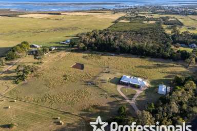 Farm For Sale - VIC - Port Albert - 3971 - Stunning Family/Executive Residence. Ideal for Horse Enthusiasts. PRICE ADJUSTED TO SELL! NEW VIDEO PRESENTATION  (Image 2)