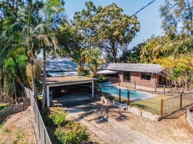 Farm For Sale - QLD - Mudgeeraba - 4213 - "Charming Family Home in Desirable Mudgeeraba Location - Must See!"  (Image 2)