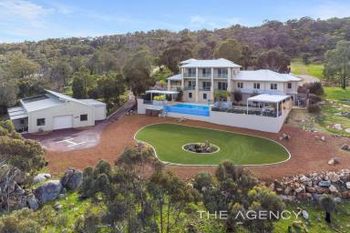 Farm For Sale - WA - Baskerville - 6056 - King Of The Hill  (Image 2)