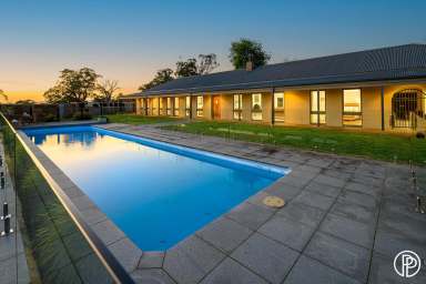 Farm For Sale - VIC - Woori Yallock - 3139 - MULTI-GENERATIONAL LIVING IN THE HEART OF THE YARRA VALLEY  (Image 2)