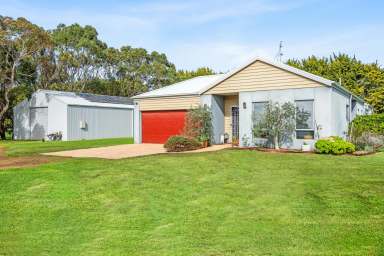 Farm For Sale - VIC - Port Fairy - 3284 - Serene Retreat Offering Privacy, Convenience & Flexibility  (Image 2)