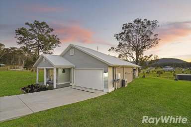 Farm Sold - NSW - Clarence Town - 2321 - Contemporary Elegance On Acres  (Image 2)