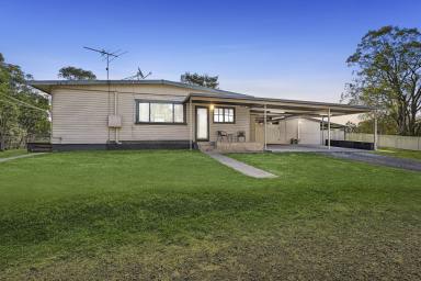 Farm For Sale - NSW - East Kurrajong - 2758 - Perfect Entry-Level Acreage with Cottage Charm!  (Image 2)