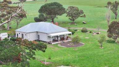 Farm For Sale - VIC - Berringa - 3351 - Stunning Historical Homestead With Modern Comforts  (Image 2)