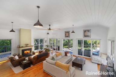 Farm For Sale - NSW - Kangaroo Valley - 2577 - Your Storybook Retreat in Kangaroo Valley  (Image 2)