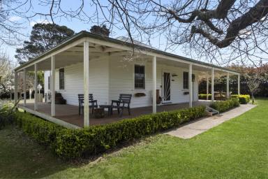 Farm For Sale - NSW - Crookwell - 2583 - Charming Rural Retreat  (Image 2)