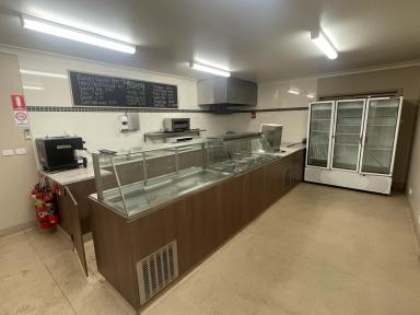 Farm For Sale - NSW - Oberon - 2787 - Freehold Industrial Building and Commercial Kitchen on large block!  (Image 2)