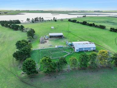 Farm For Sale - VIC - Pura Pura - 3271 - VERSATILE CENTRAL SOUTHWEST VICTORIAN COUNTRY  (Image 2)