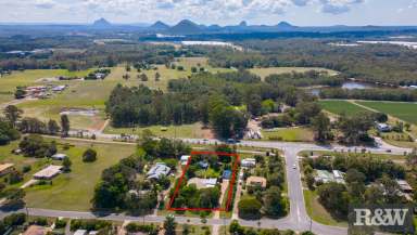 Farm For Sale - Qld - Wamuran - 4512 - House + Self-Contained Unit on Acreage Allotment  (Image 2)