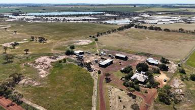 Farm For Sale - WA - Dangin - 6383 - Rural lifestyle at 1751 OLD BEVERLEY RD, DANGIN               60.28ha (148.89 acres)  (Image 2)