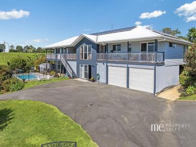 Farm For Sale - QLD - Dayboro - 4521 - Fantastic Duel living Family Home on acreage  (Image 2)