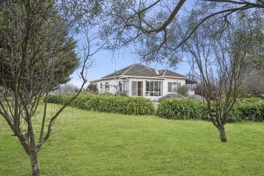 Farm For Sale - NSW - Crookwell - 2583 - CHARMING COUNTRY RETREAT  (Image 2)