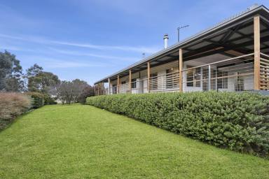 Farm For Sale - NSW - Crookwell - 2583 - CHARMING COUNTRY RETREAT  (Image 2)