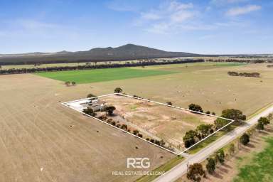 Farm For Sale - VIC - Lara - 3212 - Must be sold!  (Image 2)