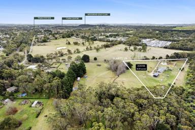 Farm For Sale - VIC - Woodend - 3442 - Five-Bedroom Homestead with Modern Elegance Minutes to Town  (Image 2)