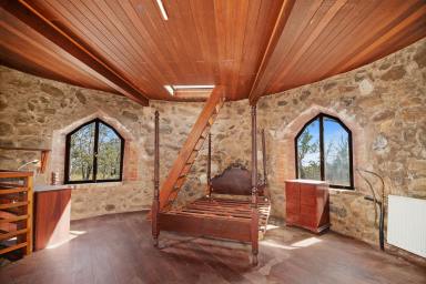 Farm For Sale - NSW - Rylstone - 2849 - Eco retreat set on top of Great Dividing Range  (Image 2)