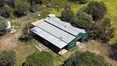 Farm For Sale - WA - Balladong - 6302 - Idyllic Countryside Escape – 4320 Great Southern Highway, Balladong  (Image 2)