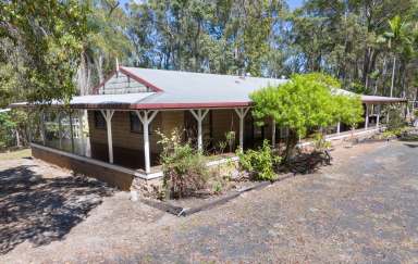 Farm For Sale - QLD - Isis River - 4660 - Spacious 4-Bedroom Home on 93 Acres  (Image 2)