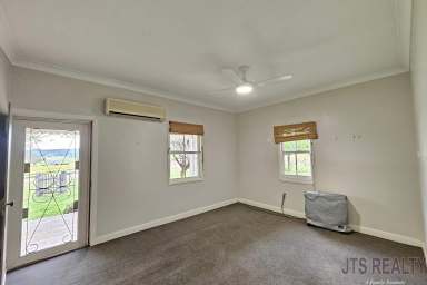 Farm For Sale - NSW - Jerrys Plains - 2330 - 200 Acre Lifestyle Living  (Image 2)