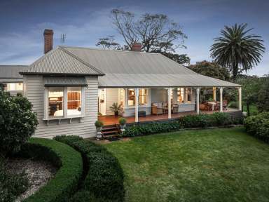 Farm For Sale - VIC - Carlsruhe - 3442 - "McWhinneys" A Classic Victorian Era Homestead on 94 Acres  (Image 2)