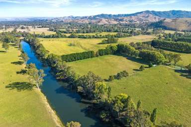 Farm For Sale - VIC - Thornton - 3712 - ICONIC ESTATE WITH 1.9KM OF GOULBURN RIVER FRONTAGE  (Image 2)