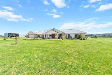 Farm For Sale - VIC - Toongabbie - 3856 - 103 Acre Farm with Modern Home | Tranquil Living in Toongabbie, VIC  (Image 2)