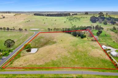 Farm For Sale - NSW - Taralga - 2580 - Rare 8 acre offering within Taralga Village  (Image 2)