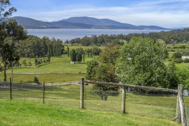 Farm For Sale - TAS - Middleton - 7163 - LIFESTYLE WITH OPPORTUNITY  (Image 2)