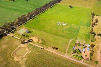 Farm For Sale - VIC - Eddington - 3472 - Rural Living  (Image 2)