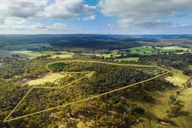 Farm For Sale - VIC - Guildford - 3451 - The Great Escape  (Image 2)