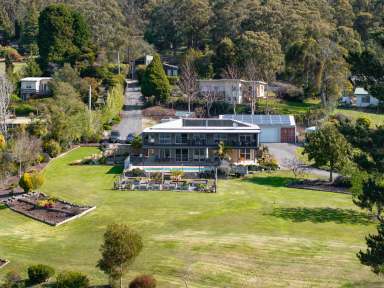 Farm For Sale - TAS - Deviot - 7275 - Waterfront Luxury in Deviot  (Image 2)