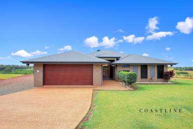 Farm For Sale - QLD - Childers - 4660 - Stunning 4-Bedroom Brick Home with Office, Shed & Magnificent Views  (Image 2)