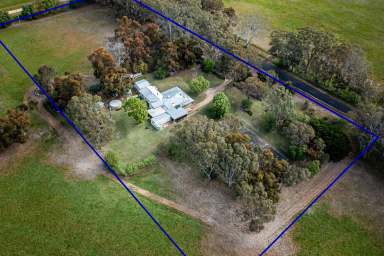 Farm For Sale - VIC - Apsley - 3319 - Glenrowan: aspect, position and opportunity  (Image 2)