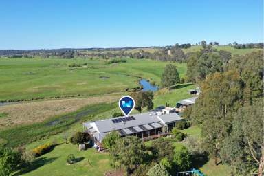 Farm For Sale - VIC - Wiseleigh - 3885 - Neat And Tidy Home With Stunning Views  (Image 2)