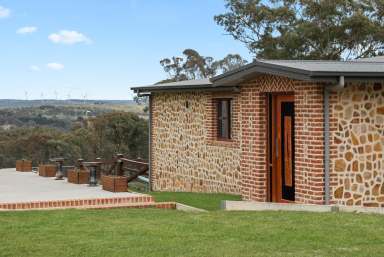 Farm Auction - NSW - Goulburn - 2580 - Luxury Country Living  (Image 2)